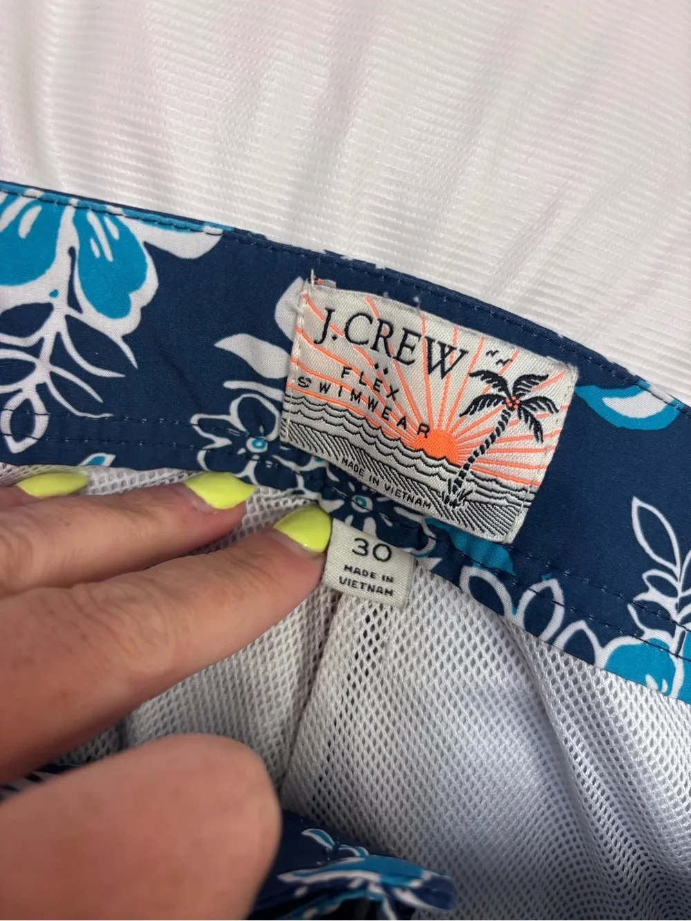 J. Crew Tropical 9” Flex Board Short